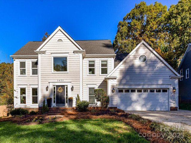 1422 Ashstead Lane sold home in Brightmoor, Matthews, NC