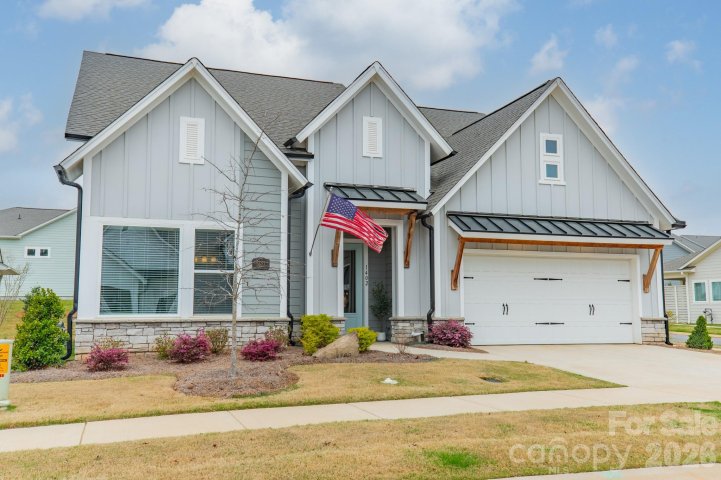 1402 Encore Lane pending home in Encore At Streamside, Waxhaw, NC