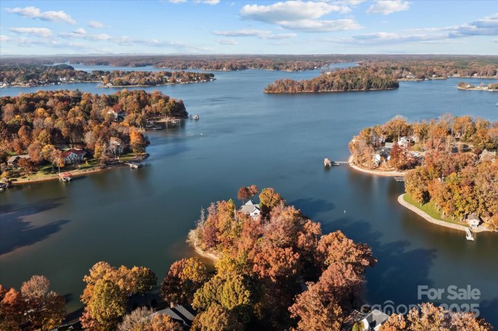 139 Long Cove Lane sold home in Pinnacle Shores, Mooresville, NC