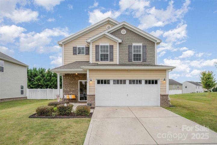 3006 Farm Pond Road sold home in Fieldstone Farm, Indian Trail, NC