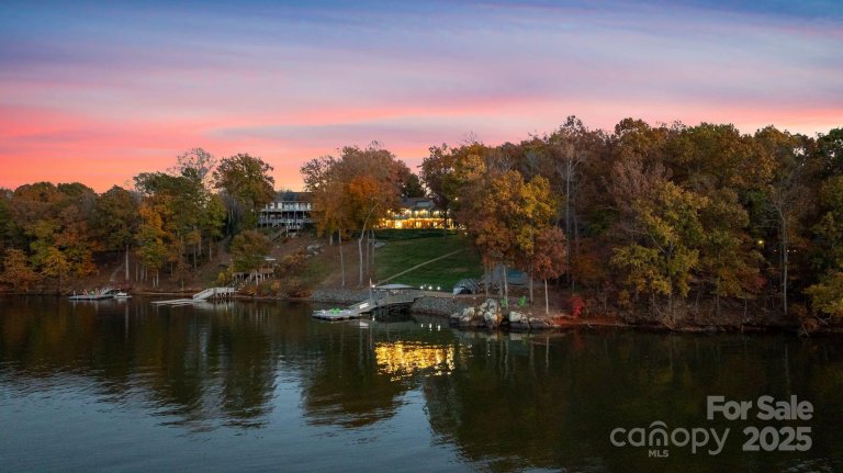 A home in High Rock Mountain Shores, Denton