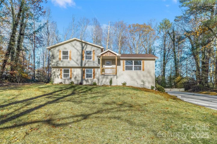 104 Redbud Drive sold home in Council Oaks, Morganton, NC