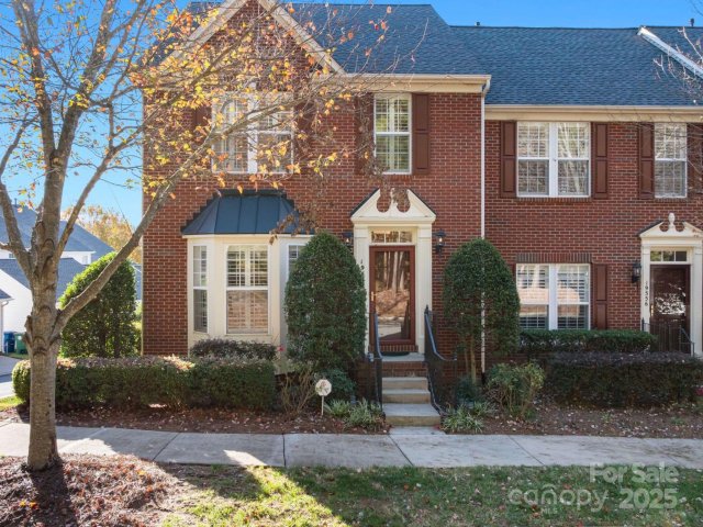19560 Makayla Lane sold home in Lake Norman Cove at Jetton, Cornelius, NC