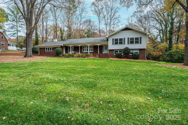 710 4th Avenue sold home in Lecho Park, Conover, NC