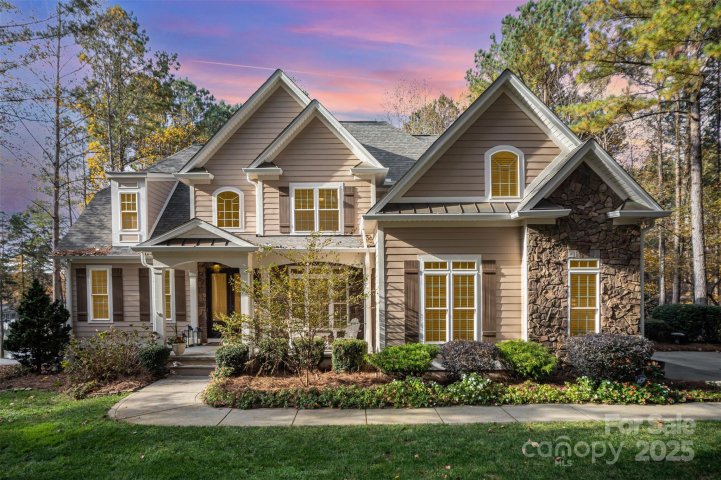 6782 Barefoot Cove Court sold home in Pebble Bay, Denver, NC