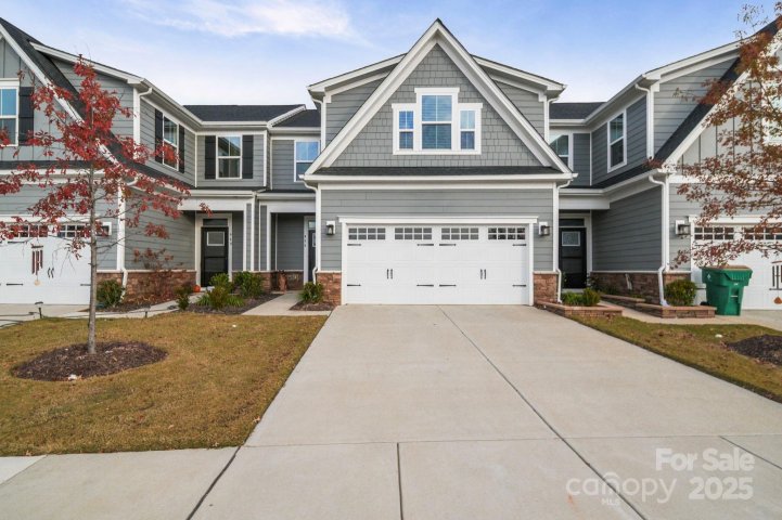 956 Prince Garrett Way sold home in Rivercross, Denver, NC