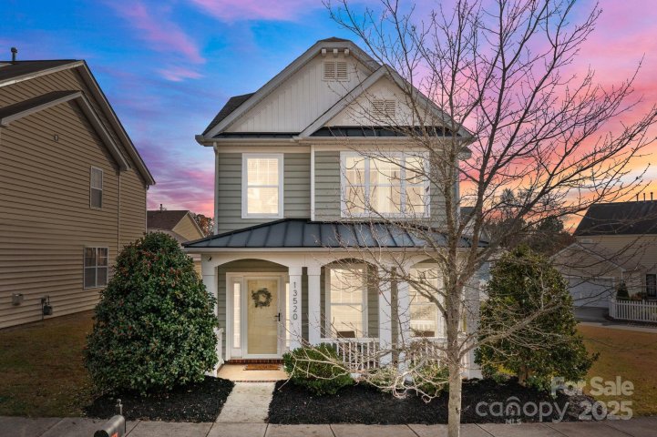 13520 Aldenbrook Drive sold home in Monteith Place, Huntersville, NC