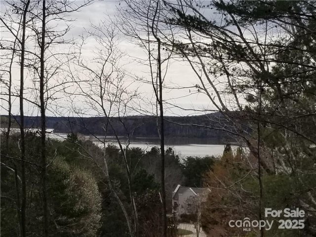176 Mallard Drive active home in Heron Bay, Badin Lake, NC