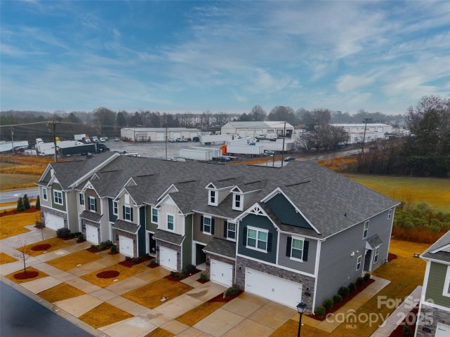 5215 Maynard Hill Drive sold home in Secrest Landing, Monroe, NC