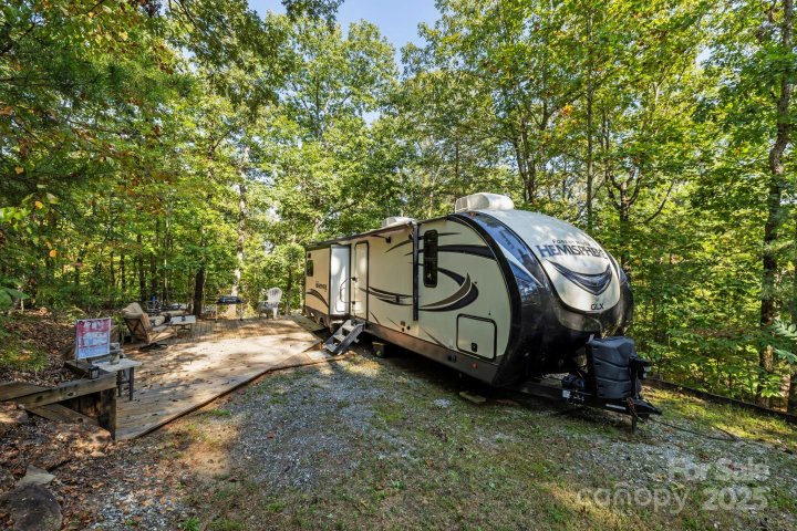 394 Doves Way sold home in Riverbend, Lake Lure, NC