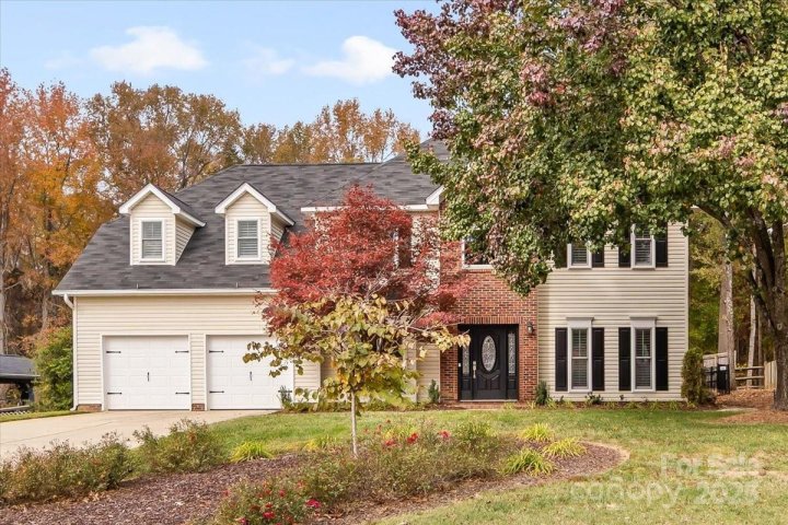 139 Nims Spring Drive sold home in Whitegrove, Fort Mill, SC