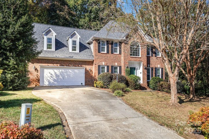 2507 Bathgate Lane sold home in The Heathers, Matthews, NC