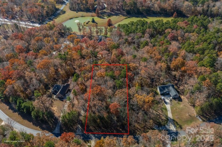 900 Starboard Reach None active home in Yachtsmans Point, Lexington, NC