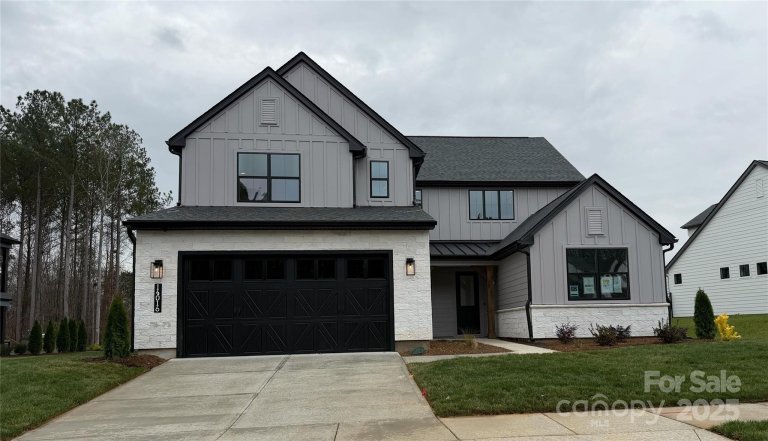 14016 Roosevelt Grove Drive sold home in Amara Chase, Huntersville, NC