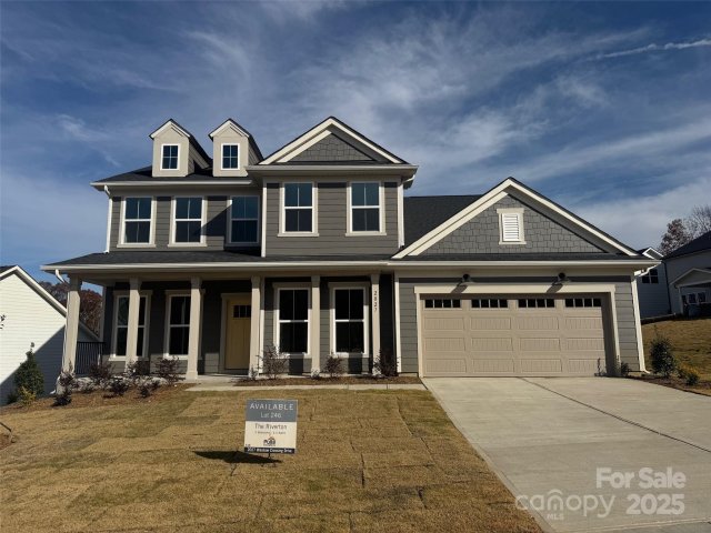 2027 Waxhaw Crossing Drive sold home in Forest Creek, Waxhaw, NC