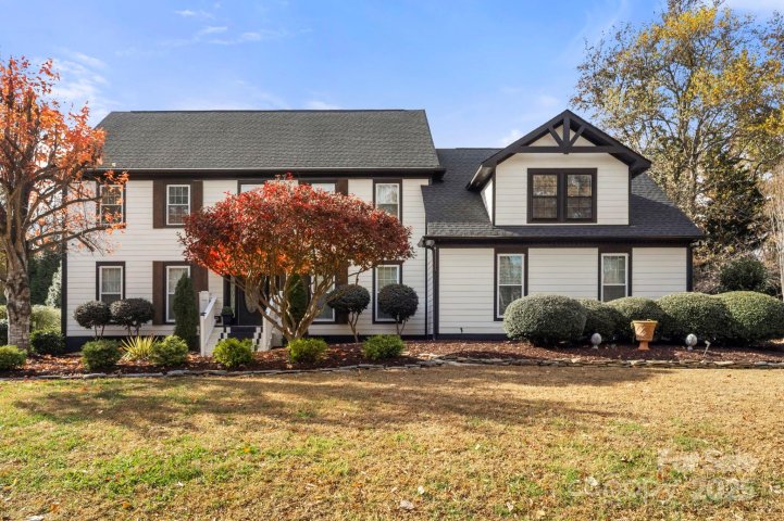10508 Annalexa Lane sold home in Berkeley, Charlotte, NC