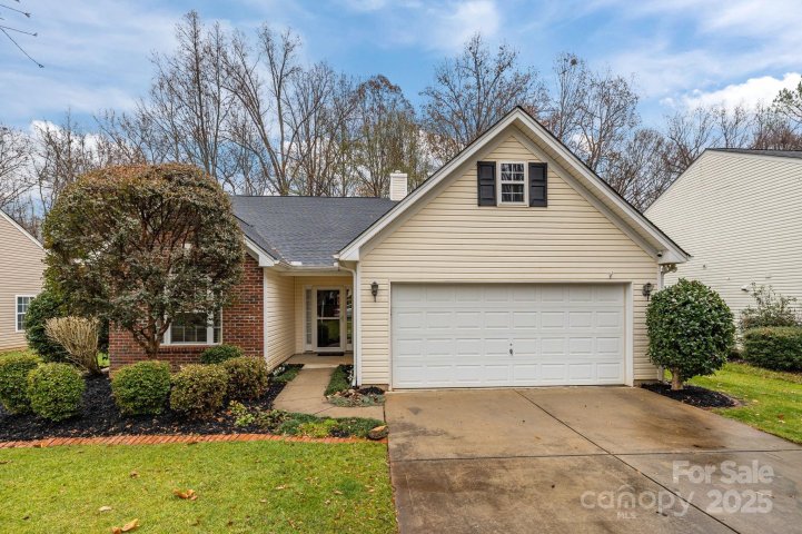 1831 Lillywood Lane sold home in Legacy Park, Indian Land, SC