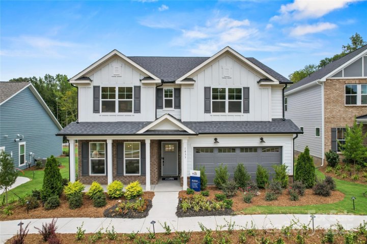 2028 Waxhaw Crossing Drive sold home in Forest Creek, Waxhaw, NC