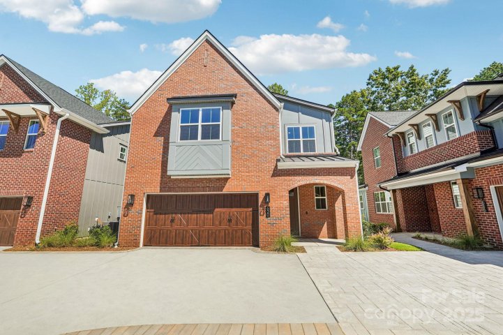 620 Mercury Drive sold home in Windell Woods, Tega Cay, SC