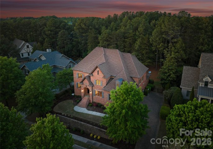 16849 Ashton Oaks Drive pending home in The Palisades, Charlotte, NC