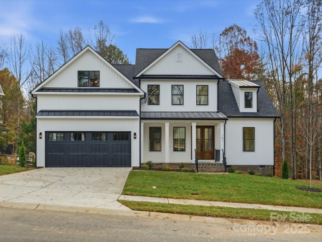151 Hedgewood Drive sold home in Huntwyck Place, Mooresville, NC