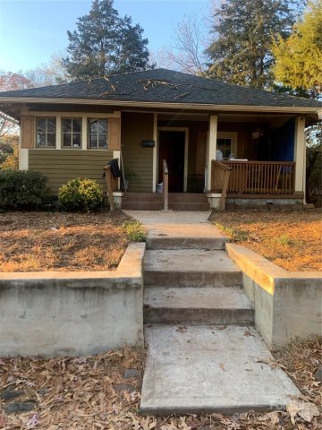 319 N Linwood Avenue active home in Thomasboro, Charlotte, NC