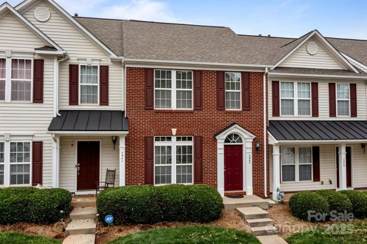 7943 Mariners Pointe Circle sold home in Mariners Pointe at Smithstone, Denver, NC