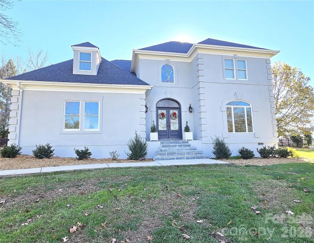 40 Shipwatch Drive active home in Olivers Landing, Hickory, NC