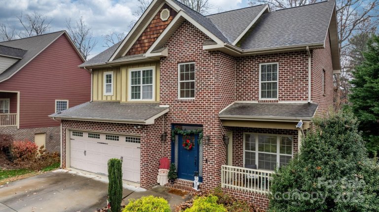 107 Maplewood Court sold home in Maplewood Village, Hudson, NC