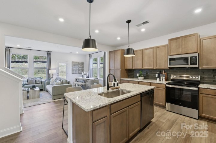 7721 Ethora Way sold home in Bell Glen, Charlotte, NC