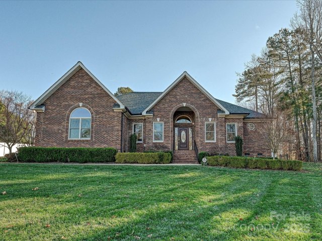 153 Collingswood Road sold home in Harbor View, Mooresville, NC