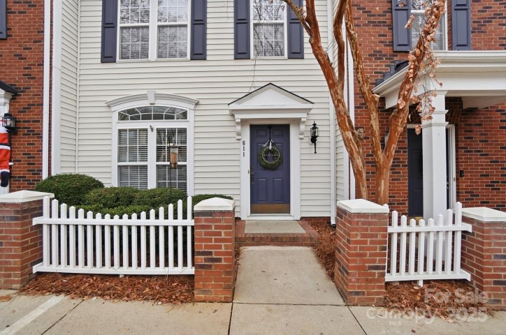 611 Atherton Way sold home in Manchester Village, Rock Hill, SC
