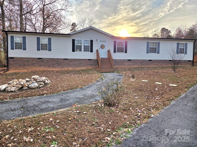Homes in Mountain Brook, Clover