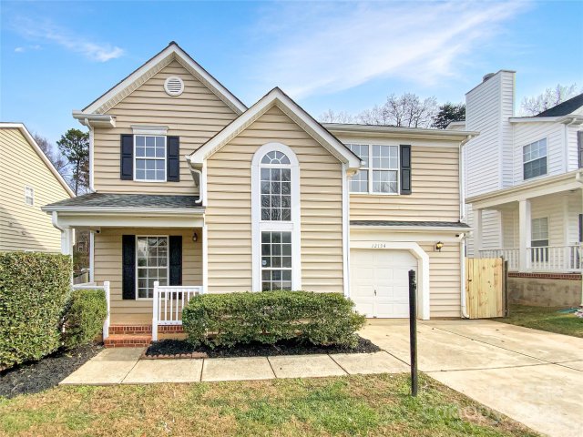 12134 Brownestone View Drive pending home in Brownestone, Charlotte, NC