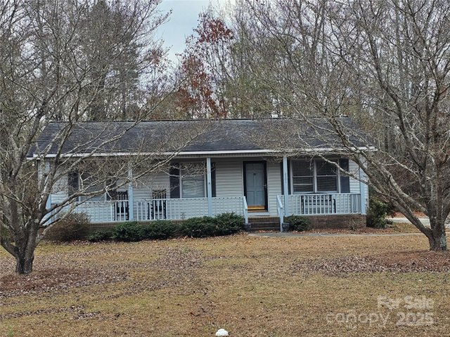 2486 Oxford Circle sold home in Smokerise, Lancaster, SC