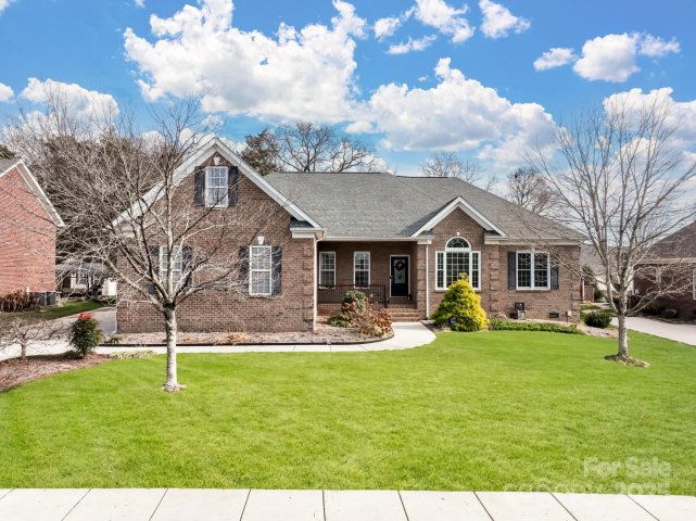 724 King Fredrick Lane sold home in Morris Glen, Concord, NC