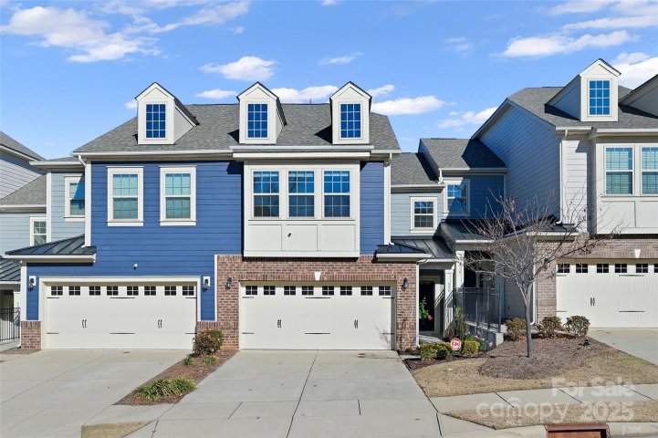 620 Amber Meadows Way active home in Cameron Creek, Tega Cay, SC