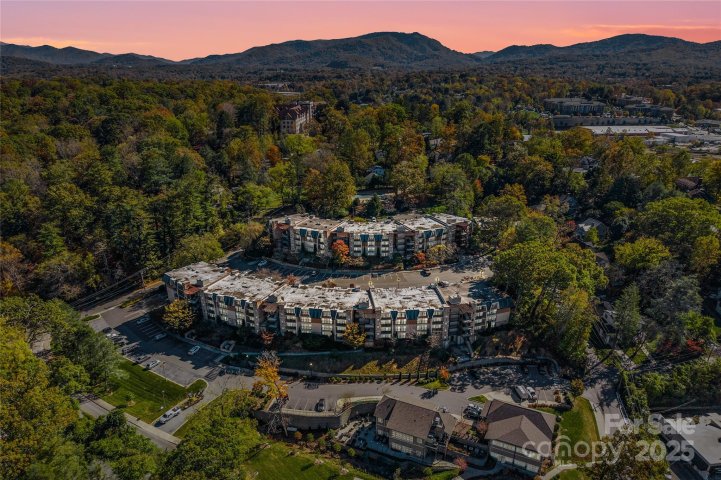 430 Bowling Park Road active home in Residences At Biltmore, Asheville, NC
