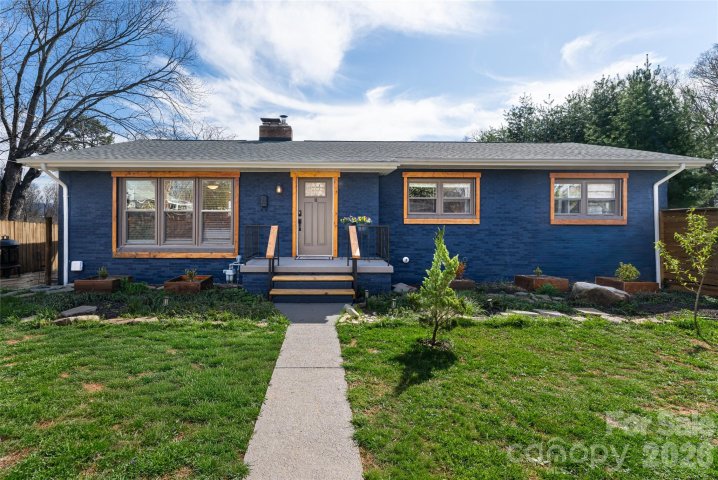 10 Lance Lane sold home in Malvern Hills, Asheville, NC