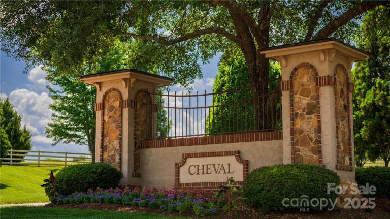 12804 Early Meadow Way sold home in Cheval, Mint Hill, NC