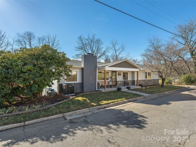 133 Axley Street sold home in Highland Park, Canton, NC