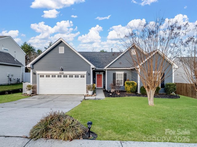 5822 Briggs Drive sold home in Glenview, Charlotte, NC