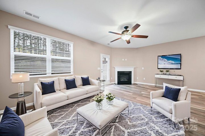 3273 Yarmouth Lane sold home in Kinmere Commons, Gastonia, NC