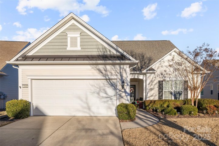 1040 Mesa Verde Drive active home in Sun City Carolina Lakes, Indian Land, SC