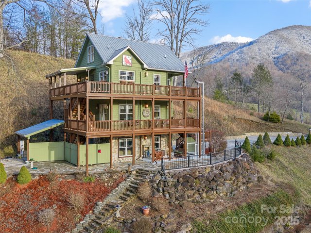342 Big Rock Creek Drive sold home in Beech Creek Estates, Bakersville, NC