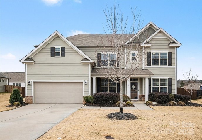 393 Se Winding Oaks Lane sold home in Pleasant Oaks, Concord, NC
