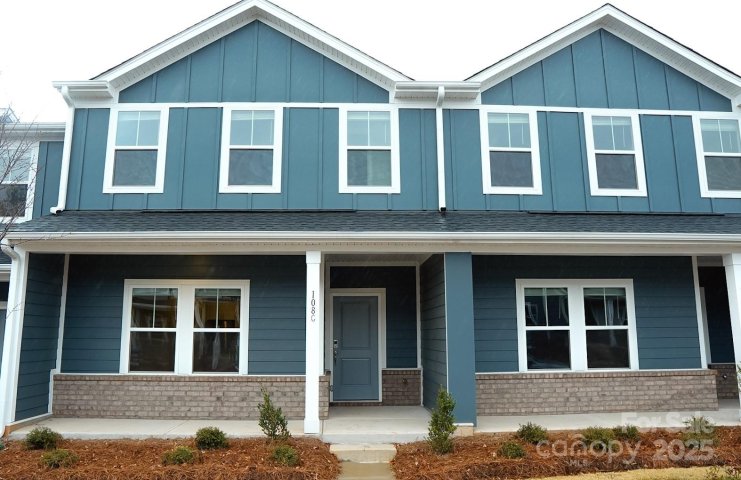 Homes in Crossrail, Mooresville
