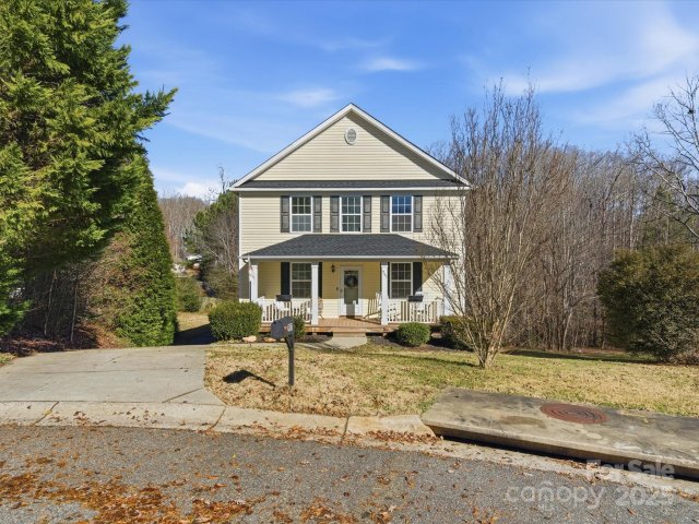 957 Poplar Forest Ridge sold home in Longlea Estates, Clover, SC