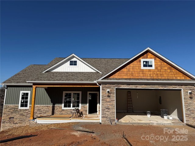 Homes in Wallaces View, Hickory
