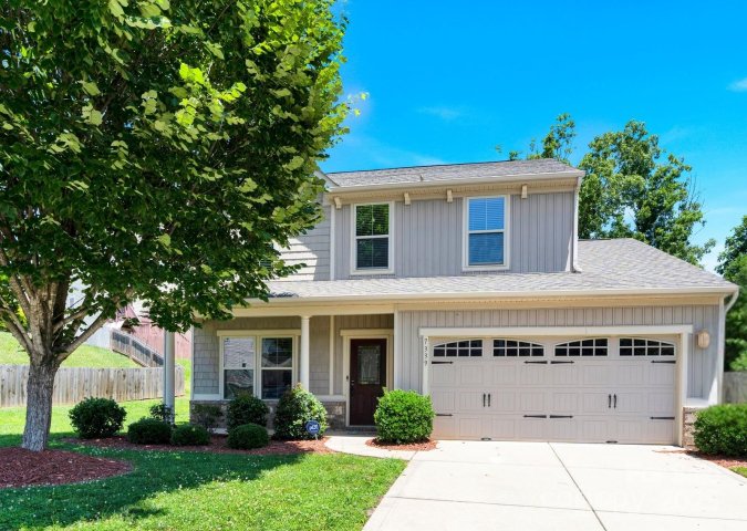 7339 Dover Mill Drive active home in The Mills At Rocky River, Concord, NC